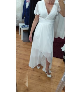 robe de mariée asymétrique